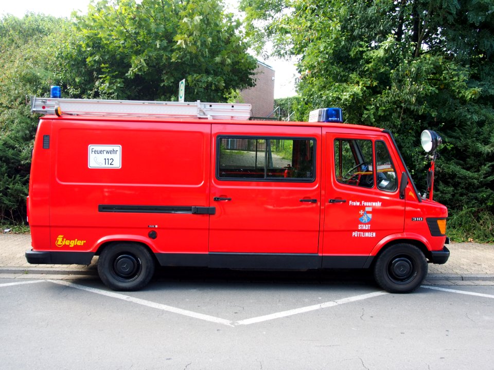 Mercedes 310, Freiwillige Feuerwehr Püttlingen, Grenzlandmeisterschaften 2014, bild 5