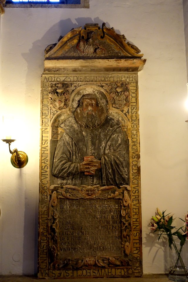 Memorial inside Magnikirche - Braunschweig, Germany - DSC04519