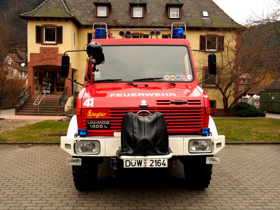 Mercedes Benz Unimog 1300L, Unit 41 of the Freiwillige Feuerwehr Elmstein pic4