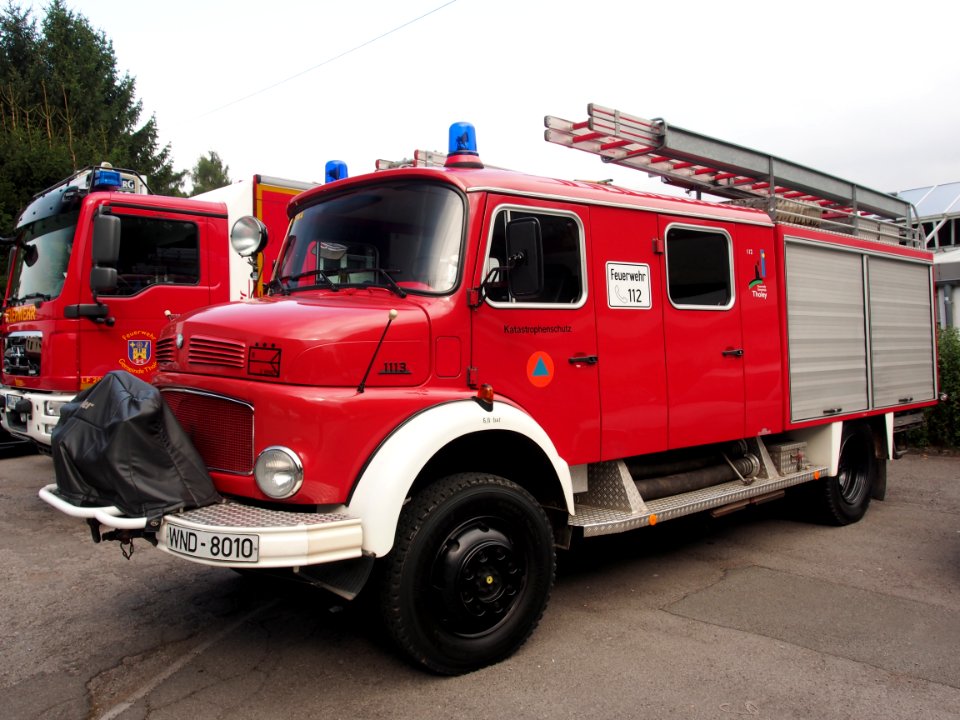 Mercedes 1113, Feuerwehr Gemeinde Tholey, Catastrophenschutz, Unit THO 7-44, bild 1