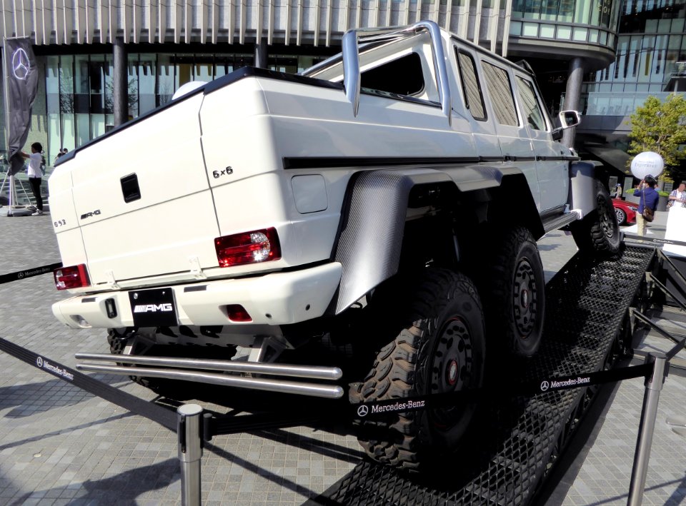 Mercedes-Benz G 63 AMG 6×6 (W463) rear