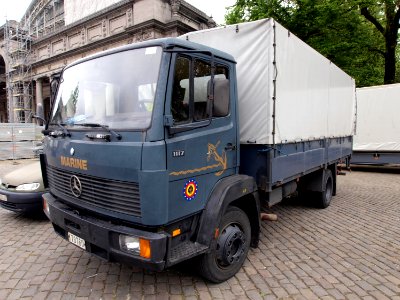 Mercedes 1117 of the Belgian Navy, licence registration 79760