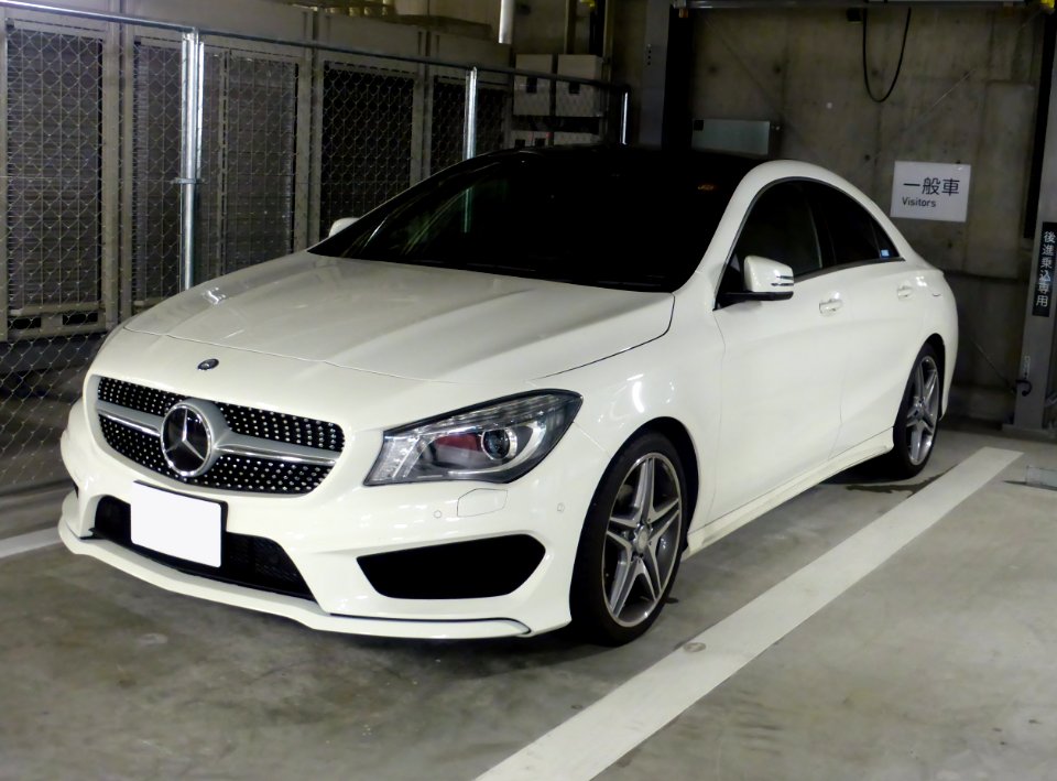 Mercedes-Benz CLA250 (C 117) front