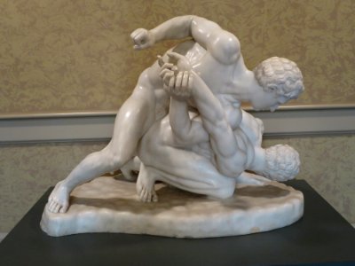 Marble sculpture of wrestlers, Hawaii Theatre