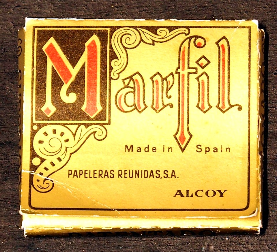 Marfil vloeitjes cigarettenpapier (Cigarette rolling papers) (back)