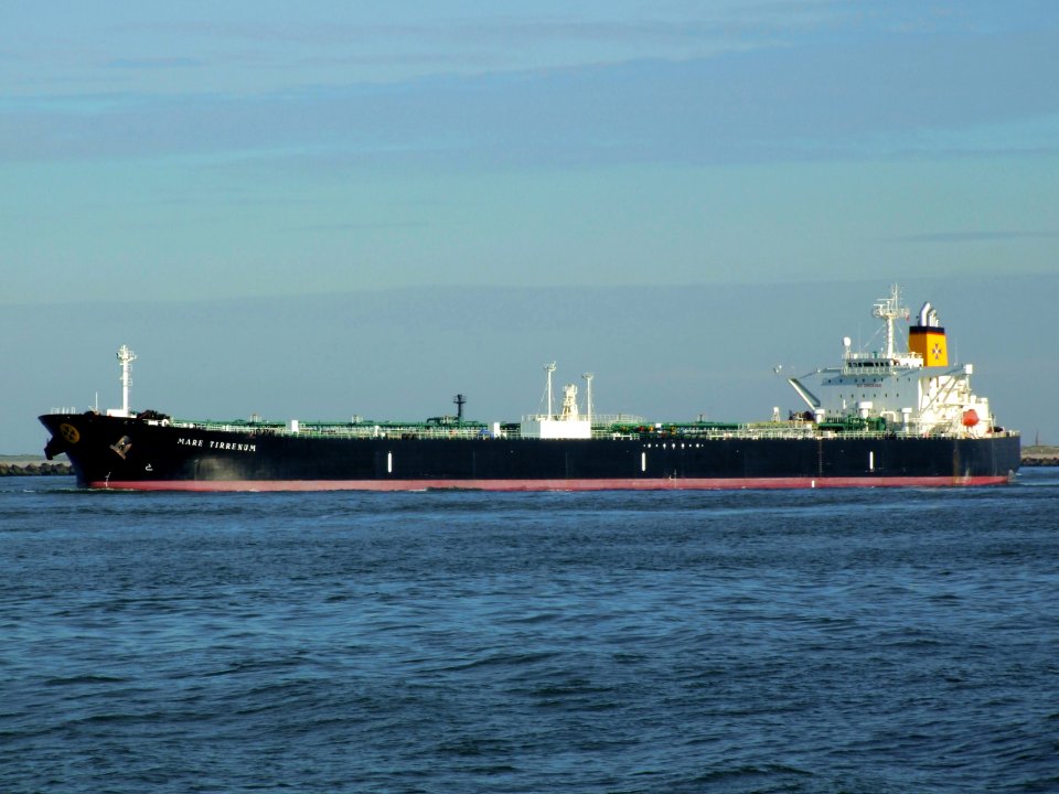 Mare Tirrenum p2 leaving Port of Rotterdam, Holland 21-Feb-2005