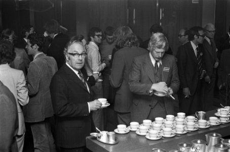 Opdracht in Hilton Hotel, Bestanddeelnr 926-5372