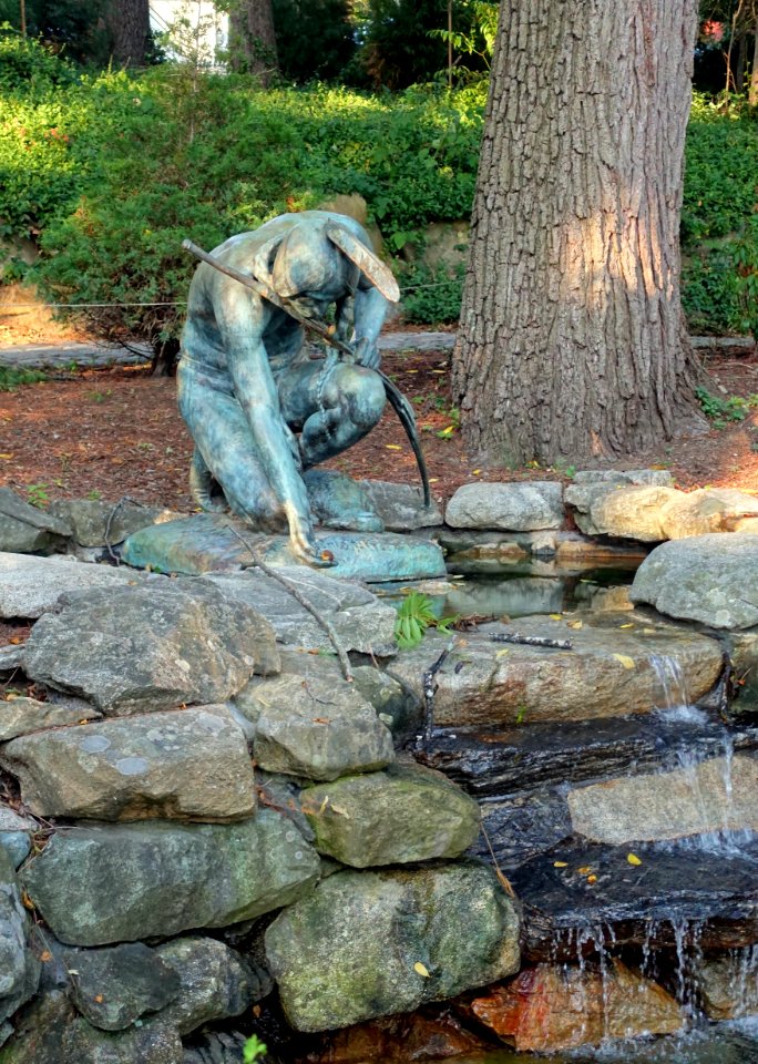 Menotomy Indian Hunter by Cyrus E. Dallin - Arlington, MA - DSC02852