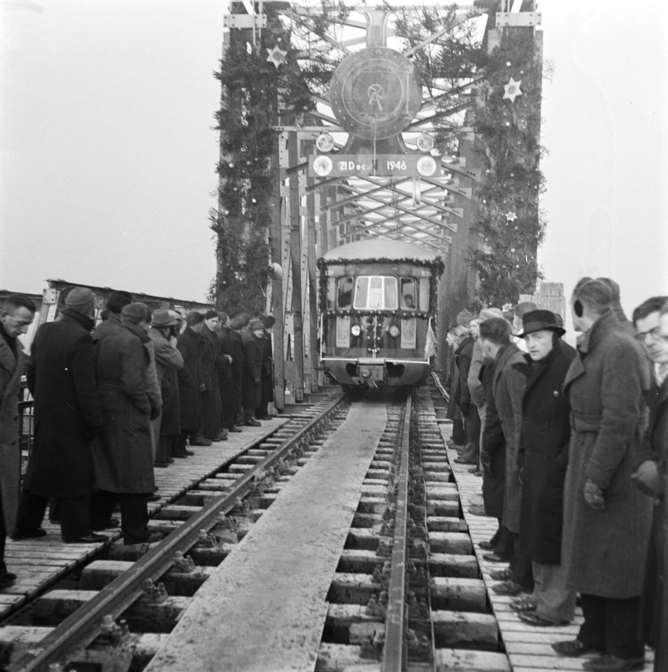 Opening brug Westervoort, Bestanddeelnr 901-9755