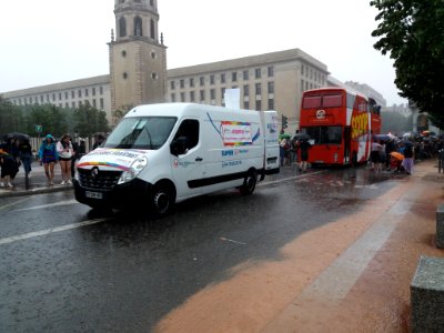 Marche des Fiertés 2019 à Lyon - Départ place Bellecour (10)