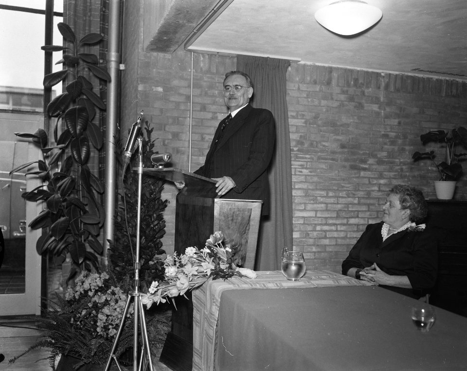Opening van het Willem Dreeshuis te Amsterdam Toespraak door dr W Drees, Bestanddeelnr 908-3038