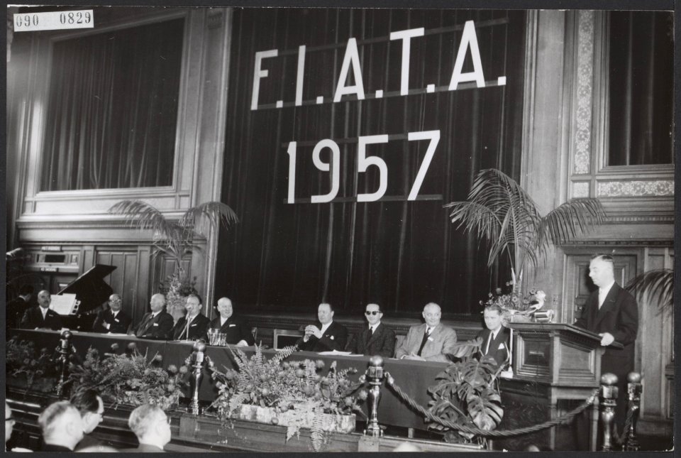 Openingen, congressen, handel, algera j, fiata, Bestanddeelnr 090-0829