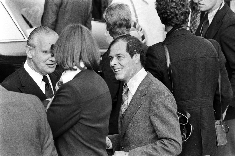 Opening Amsterdamse metro in aanwezigheid van Prinses Beatrix en Prins Claus Ve, Bestanddeelnr 929-3900
