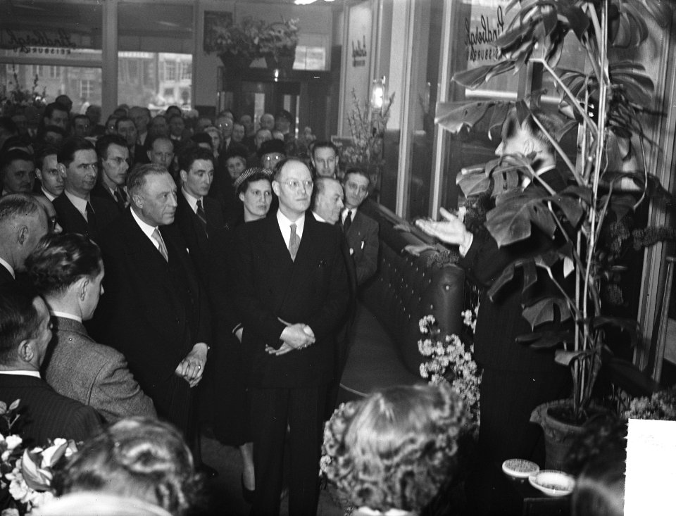 Opdrachten Lindberg tour Amsterdam, Bestanddeelnr 904-4842
