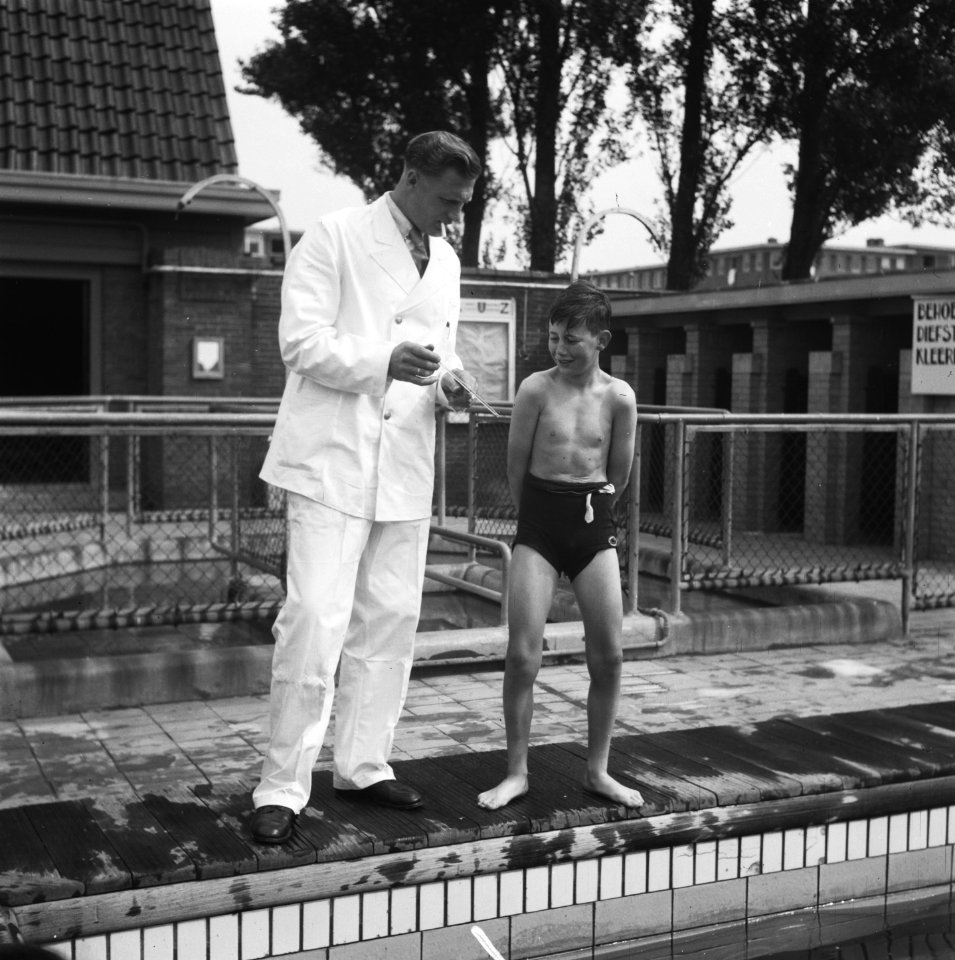Opening Zwembad Oosterpark Amsterdam, Bestanddeelnr 901-7551