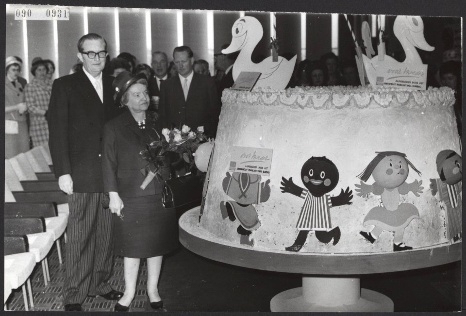 Openingen, beurzen, huishoudens, mancaux mw i, huishoudbeurs, blokker p f, Bestanddeelnr 090-0931