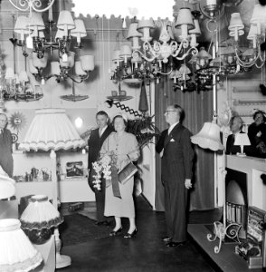 Opening van het Groothandelsgebouw te Rotterdam door koningin Juliana. Koningin , Bestanddeelnr 905-7591