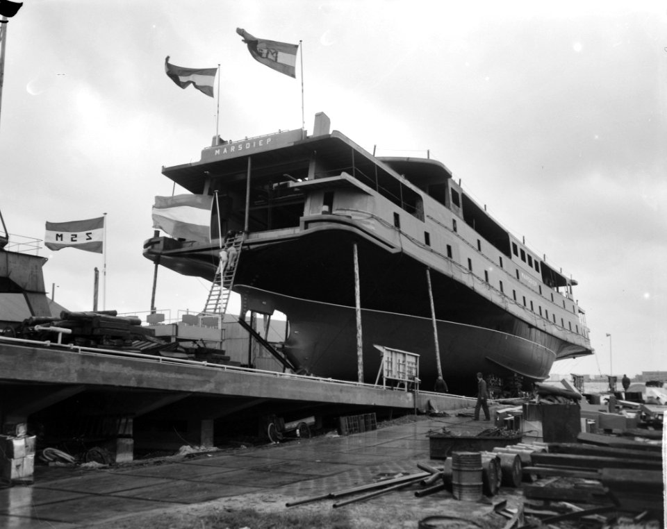 Opdracht Zaanlandse tewaterlating veerboot Marsdiep te Zaandam, Bestanddeelnr 915-1467