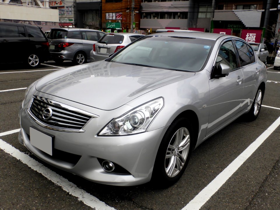 Nissan SKYLINE 250GT (V36) front