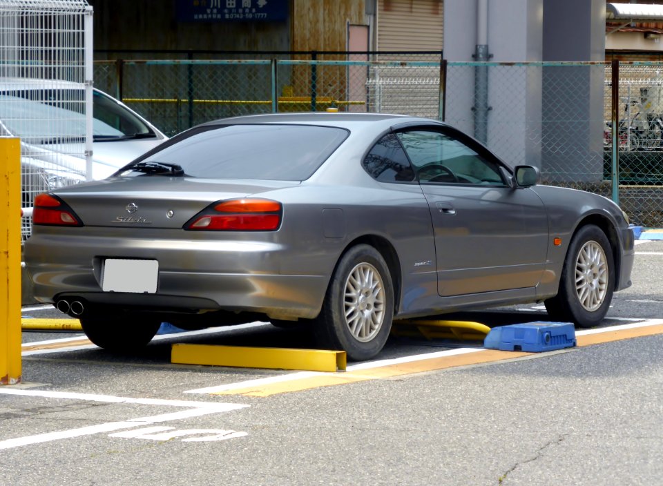Nissan Silvia spec S (S15) rear