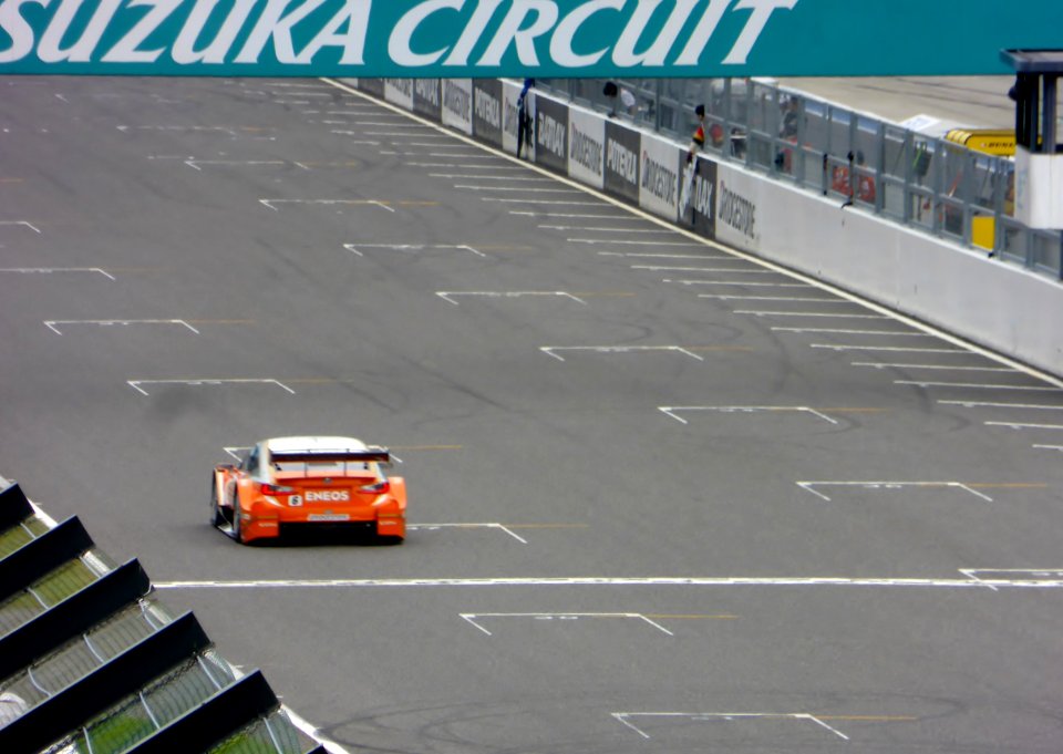 No.6 ENEOS SUSTINA RC F at 2014 SUPER GT SUZUKA TEST (2)