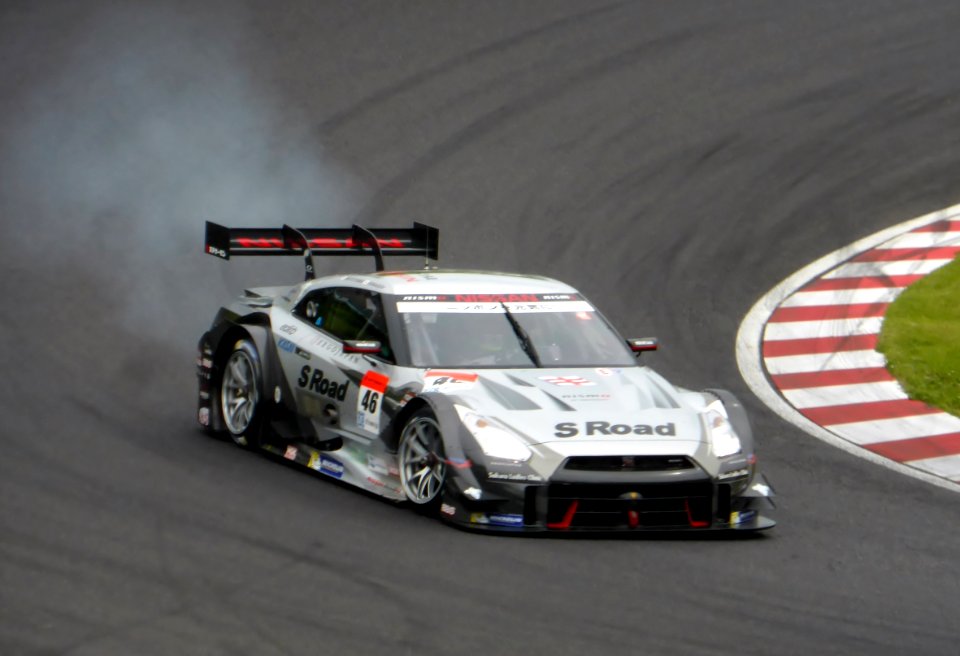 No.46 S Road MOLA GT-R at 2014 SUPER GT SUZUKA TEST (3)
