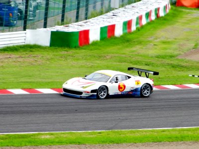 No.5 MACH GoGoGo shaken Ferrari458 in 2012 Pokka 1000km (1)