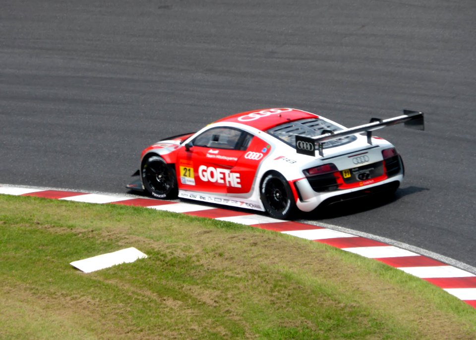 No.21 Audi R8 LMS ultra at 2014 pokka sapporo 1000km (4)