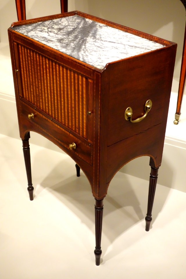 Night stand or night cabinet, attributed to John and Thomas Seymour, Boston, 1798-1807, mahogany with mahogany and maple veneers, white pine, cherry, marble, replaced brass hardware - Winterthur Museum - DSC01381