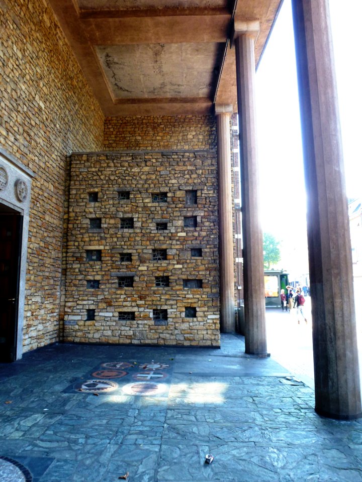 Nijmegen Molenstraatkerk portiek (02)