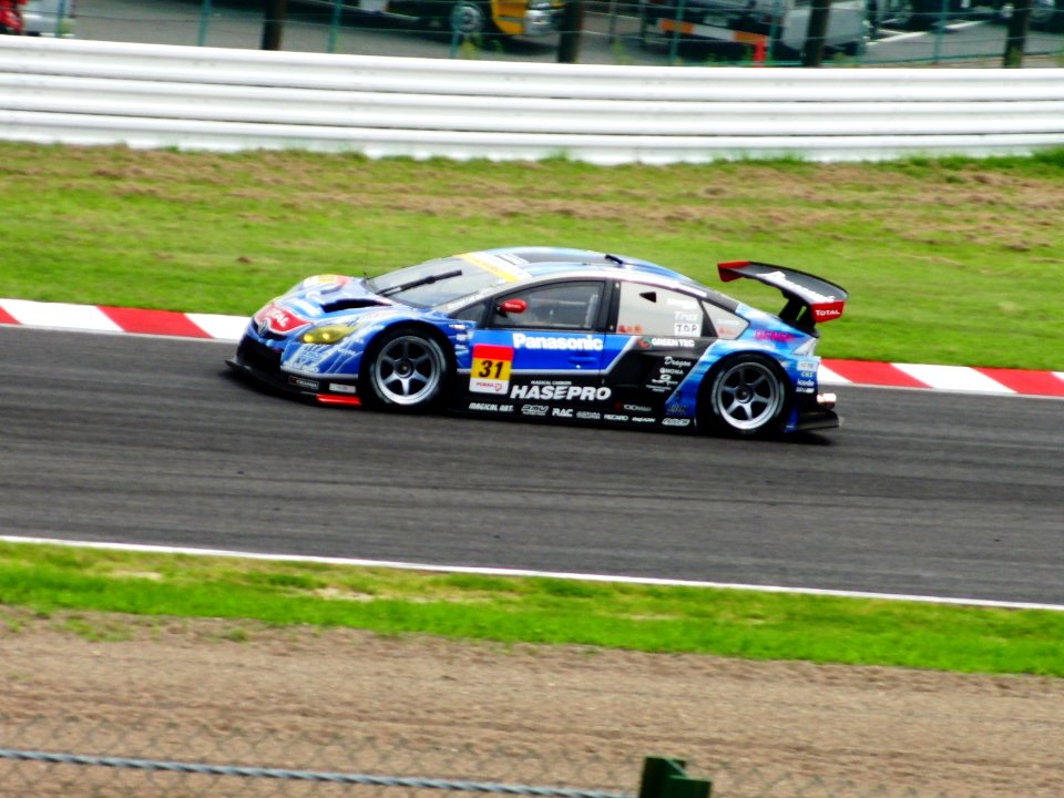 No.31 apr HASEPRO PRIUS GT at 2012 Pokka 1000km (7)