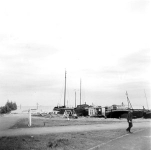 Overstroming van de Wieringmeerpolder. Op 17 april 1945 hebben de Duitsers nog d, Bestanddeelnr 900-3176