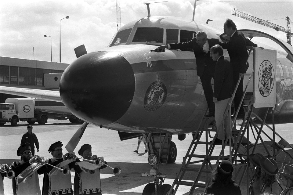 Openingsvlucht van Delta Air Transport van Antwerpen naar Amsterdam, Jaap van Pr, Bestanddeelnr 925-8314