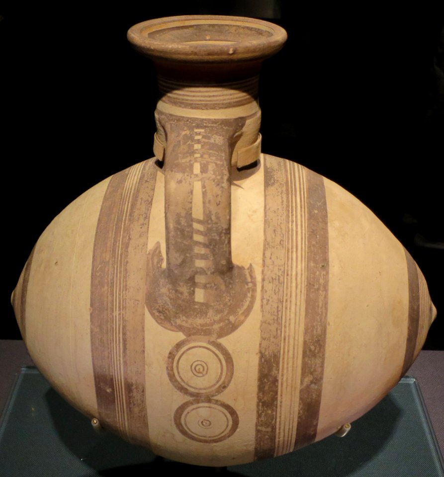 Painted clay jug from Cyprus, 8th-6th century BCE, Tokyo National Museum