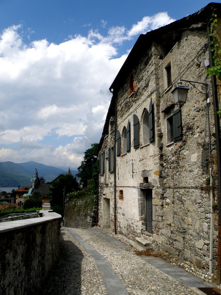 Orta Via Gemelli 1