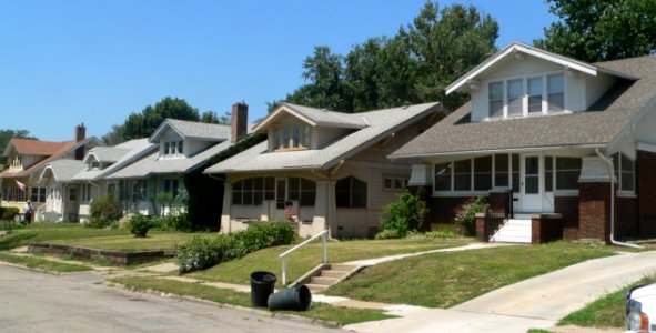 Omaha, Nebraska 2434-2438-2442-2446-2450 Bauman Ave