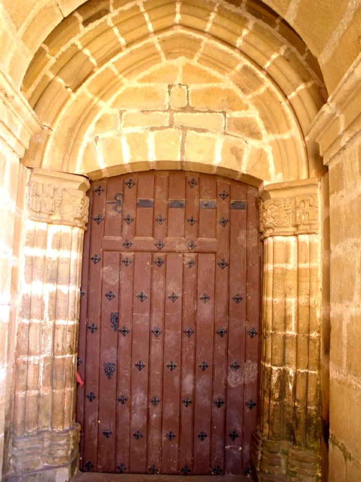 Ozaeta - Iglesia de San Juan Bautista 7