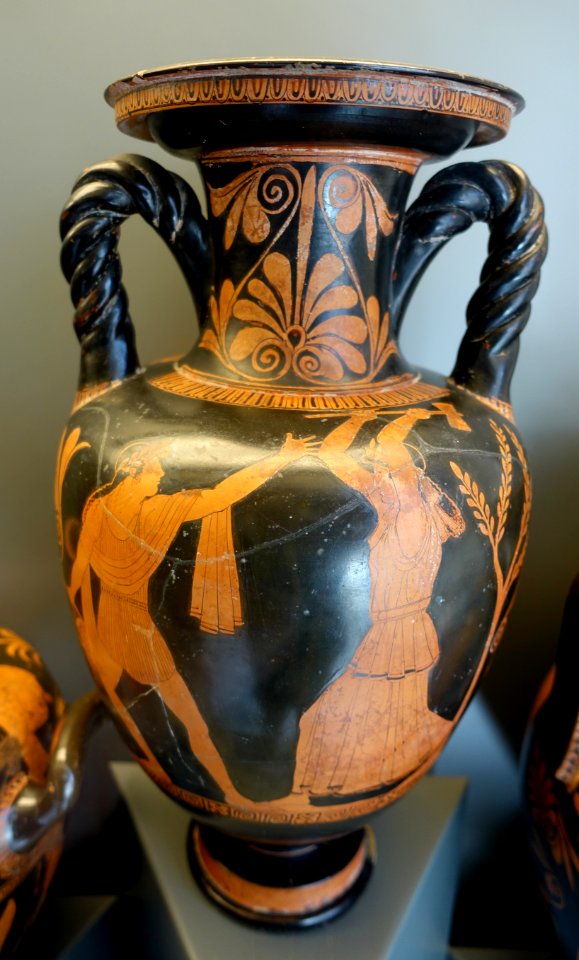 Orpheus and the Thracian woman, Attic red-figure neck-amphora, by the Painter of the Berlin Hydria, 460-450 BC - Museo Gregoriano Etrusco - Vatican Museums - DSC01028