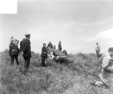 Omgeslagen auto, Bestanddeelnr 905-7650