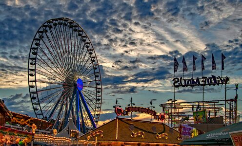 Hustle and bustle ride year market