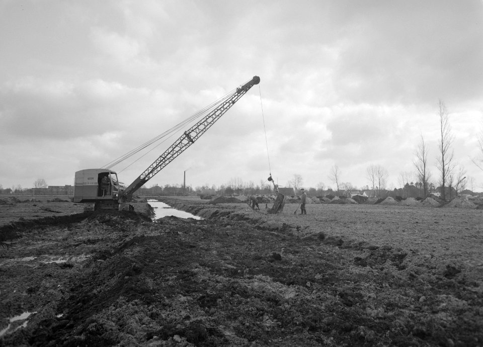 Ontginning, grondbewerking, egaliseren, bezanden, westerhoeven, Bestanddeelnr 250-8187