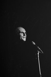 Optreden van de Franse zanger Léo Ferré, Bestanddeelnr 919-6266