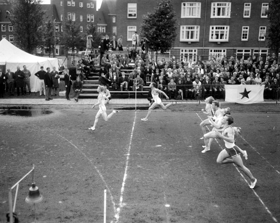 Om de PH-beker te Amsterdam, Bestanddeelnr 918-1711