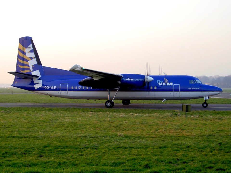 OO-VLR VLM Fokker50 8FEB05