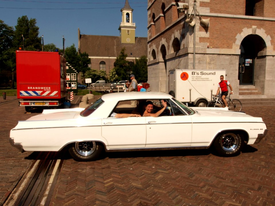 Oldsmobile Super 88 (1964), Dutch licence registration GR-06-45 pic2