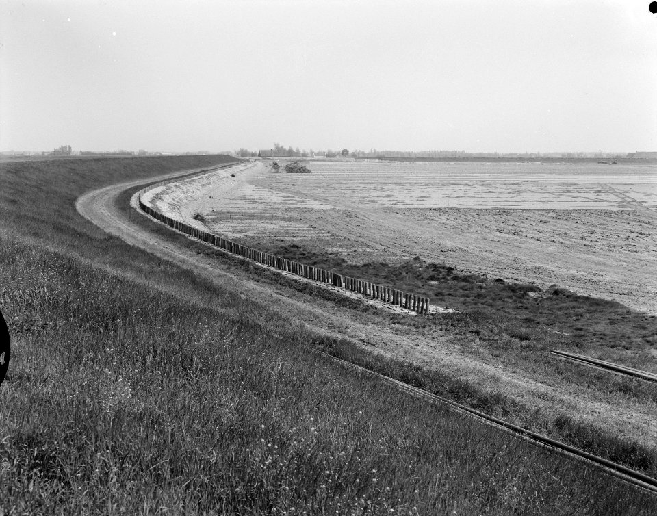 Ontginning, grondbewerking, egaliseren, bezanden, Zuid Sloe, Bestanddeelnr 250-8023