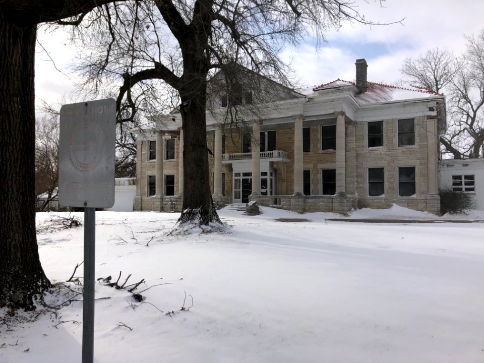 Muskogee snowstorm 2021-02-15 443 N 16th St SE 2