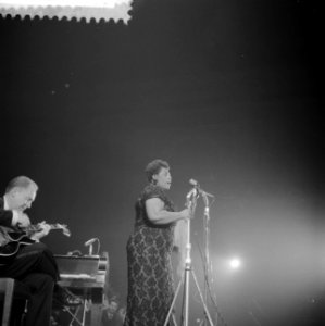 Nachtvoorstelling met medewerking van Ella Fitzgerald, Bestanddeelnr 912-1140