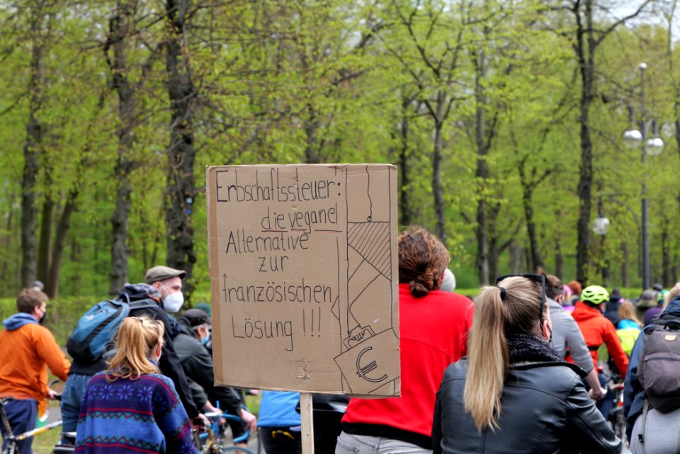 MyGruni 1st may demonstration Berlin 2021 Großer Stern to Grunewald 29