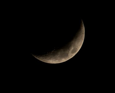 Moon Waxing Crescent Phase (196374103)